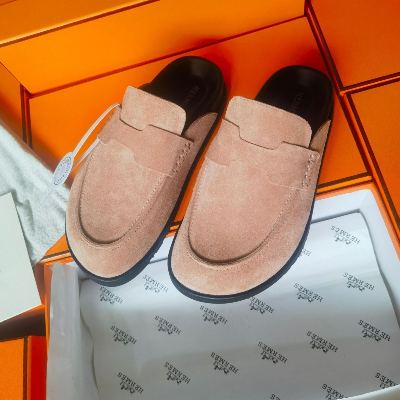 H**mes slippers